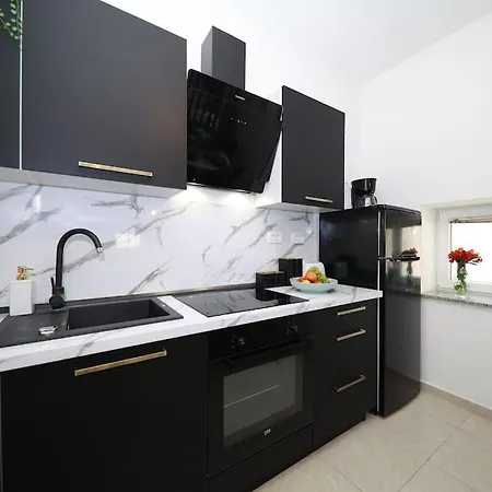 Apartmán “minipalais” In The Heart Of *