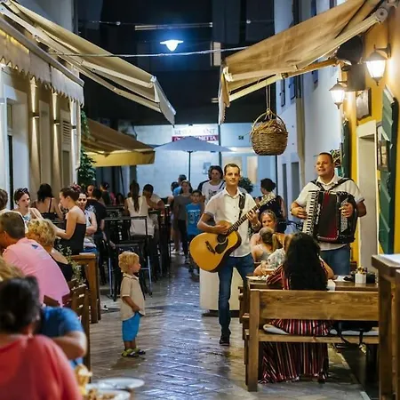 Lejlighed “minipalais” In The Heart Of *